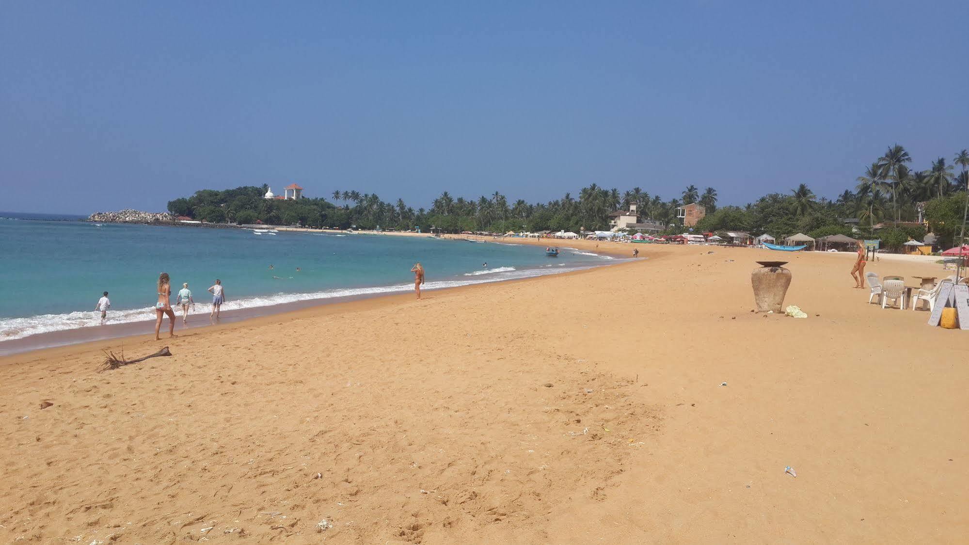 Sea Song Panzió Unawatuna Kültér fotó